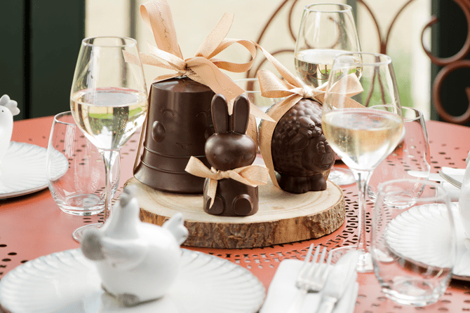 photo de chocolats de Pâques sur une table